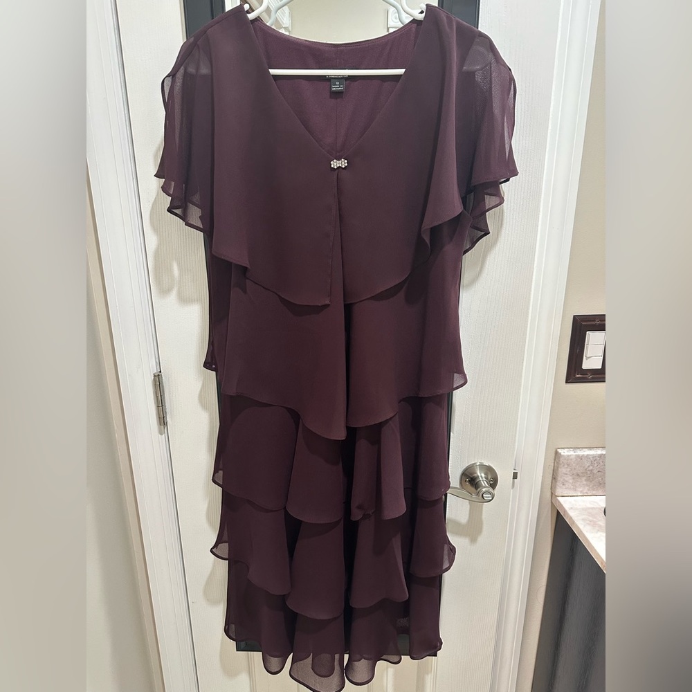 SLNY Cocktail Dress WORN ONCE